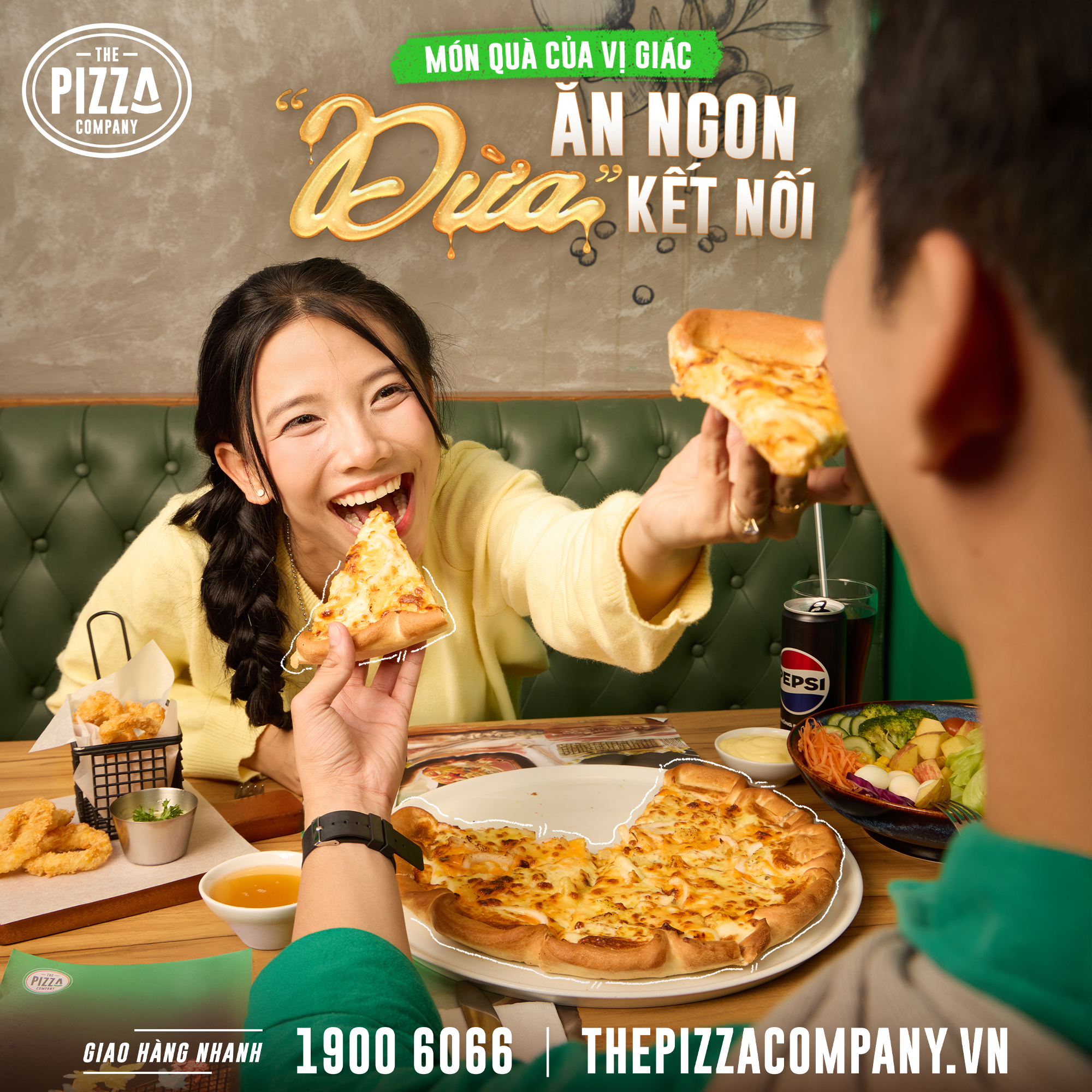 PIZZA 4 CHEESE X MẬT HOA DỪA